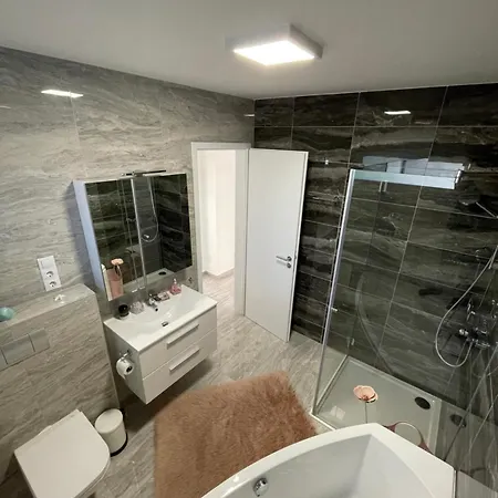 Bb Riviera Apartment