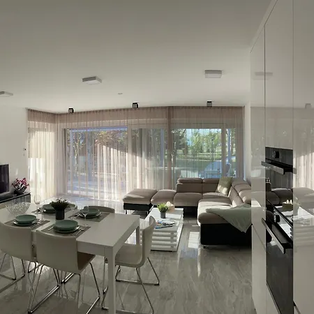 Apartment Bb Riviera