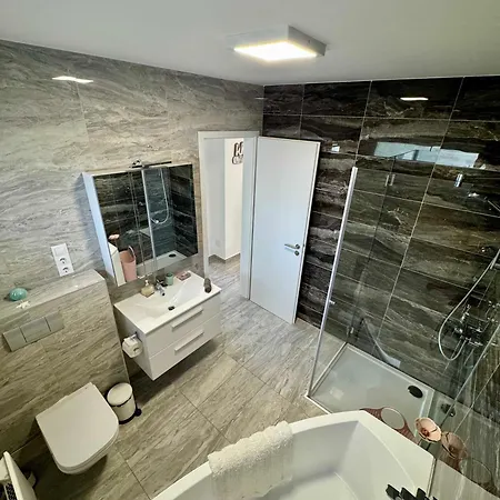 Bb Riviera Apartment *